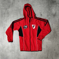 Campera River roja con capucha niño - comprar online