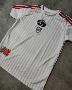 Camiseta River Icon blanca 2026 en internet