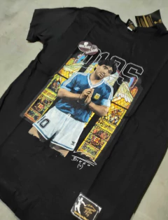 Remera Maradona 1990 negra - comprar online