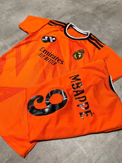 Camiseta Real Madrid naranja niño - comprar online