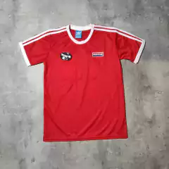 Camiseta Argentinos Jrs retro Maradona