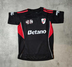 Camiseta River Betano entrenamiento negra niño 2026