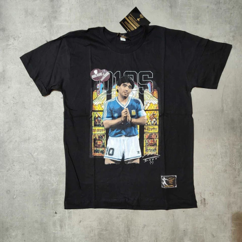 Remera Maradona 1990 negra