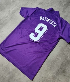 Camiseta Fiorentina Batistuta violeta retro Nintendo en internet