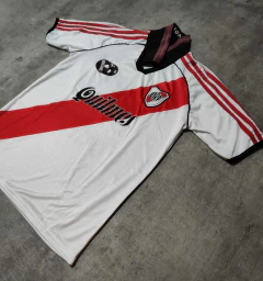 Camiseta River Ortega retro Quilmes cuello negro - comprar online