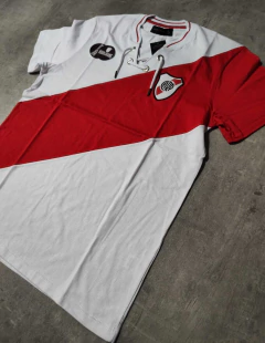 Remera vintage River blanca oficial en internet