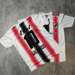 Camiseta River Budweiser Gallardo tricolor retro en internet