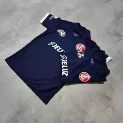 Camiseta Independiente Jeluz suplente azul oscura niño en internet
