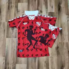 Camiseta Independiente retro diablos roja retro - comprar online