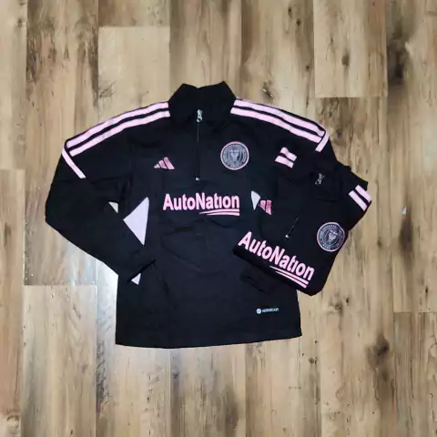 Buzo Inter Miami negro medio cierre niño