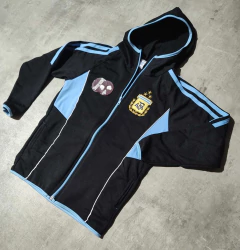 Campera AFA Seleccion negra niño copa america con capucha en internet