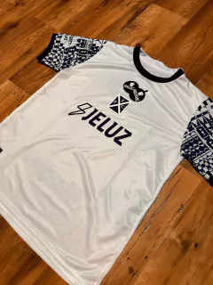 Camiseta Independiente Jeluz blanca 2023 - comprar online