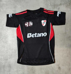 Camiseta River Betano entrenamiento negra niño 2026 - Hooligans Bahía