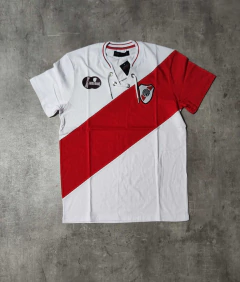 Remera vintage River blanca oficial