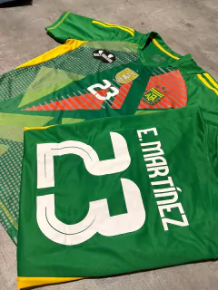 Camiseta AFA Dibu Martinez Copa America verde en internet