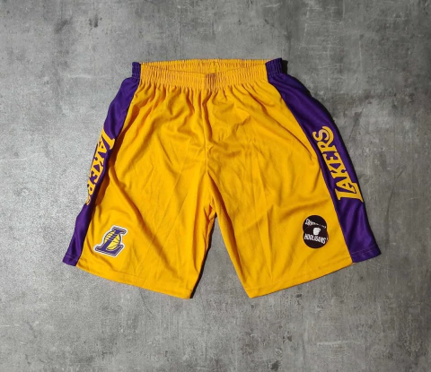 Short NBA Los Angeles Lakers amarillo niño