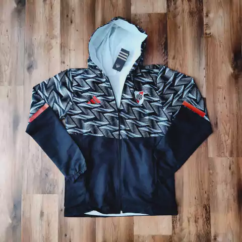 Rompeviento River Negro