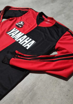 Camiseta Newells Maradona manga larga retro en internet