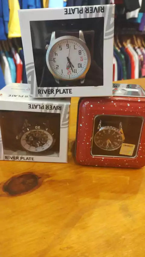 Relojes oficiales de mano River