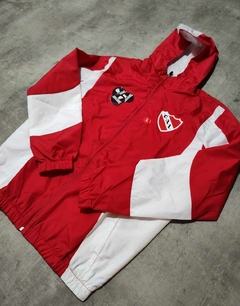 Rompeviento Independiente rojo franja blanca con capucha - comprar online