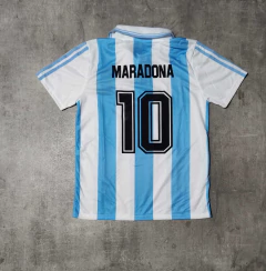 Camiseta AFA 1994 Maradona titular retro en internet