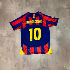 Camiseta Barcelona Ronaldinho retro - comprar online