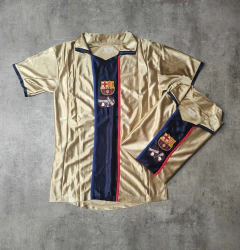 Camiseta Barcelona Riquelme dorada retro importada 2002