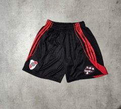 Short River negro de juego 2026 en internet