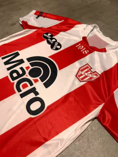 Camiseta Instituto titular en internet