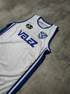 Musculosa Velez blanca en internet