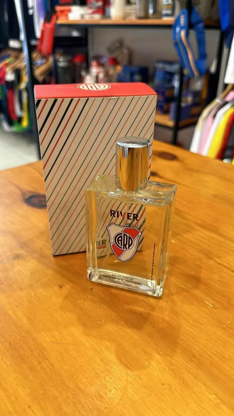 Perfume River oficial