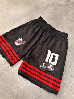 Short River retro negro en internet
