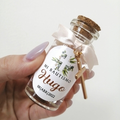 Botella chica agua bendita con etiqueta | Pedido mínimo 12 pz - Papyros Recuerdos y Accesorios