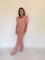 A blusa feminina Nácar é puro romance e profissionalismo! É uma das queridinhas na Criavizi! Faz parte do scrub, mas também é vendida separadamente! A blusa pode ter bordado ou ser personalizada com nome e em ou ser personalizada com nome e em várias core