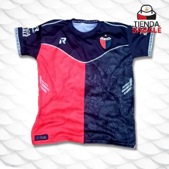 Camiseta Roja y Negra by RAZA