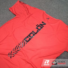 Remera Deportiva by RAZA - Roja - comprar online