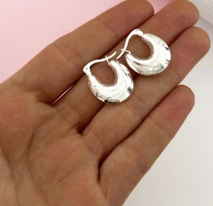 Hoops Almond