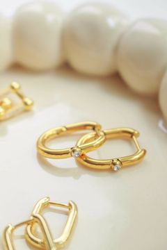 Hoops Zircon
