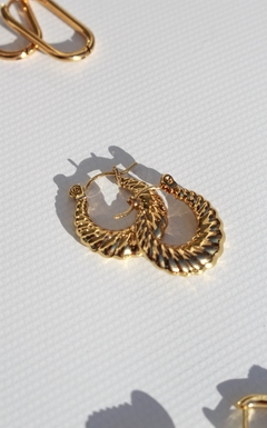 Hoops Croissant