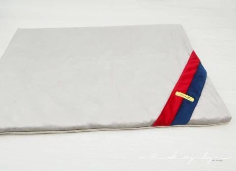 CH04 - Colchonete Listras Creme