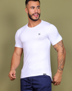 Camiseta Basic Gola O na internet