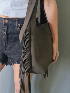 CARTERA MONTANA GAMUZA CHOCOLATE AMARGO - Chenna Chile