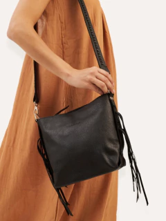 BANDOLERA TRINITY NEGRA (cuero graneado - comprar online