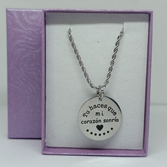 Collar "Tu haces que mi corazón sonría" en internet