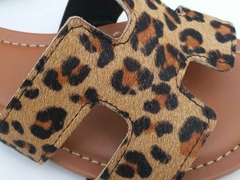 Sandália Rasteira H moderna Amanda Em Couro Animal Print Onça, marrom, preto na internet
