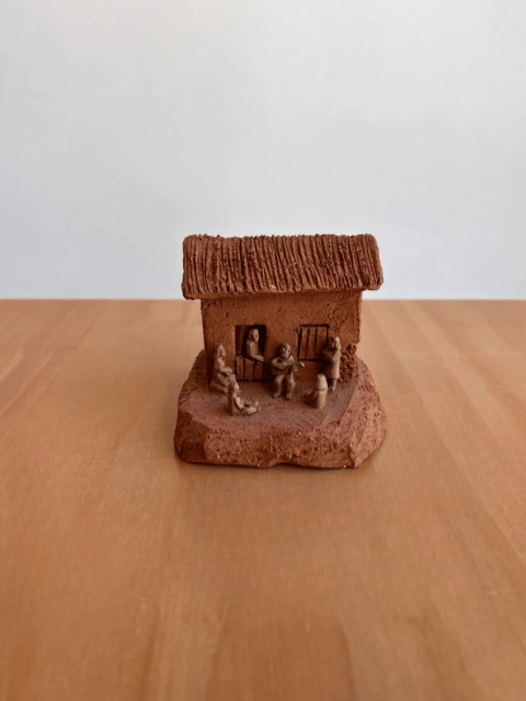 Miniatura Casinha Violeiro