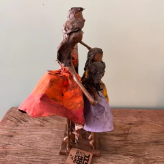 Casal com Filhas - Expedição Galeria - Arte Popular Brasileira