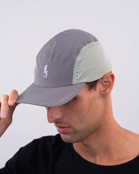 Boné TECH running sem costura e aba flex - CINZA - comprar online