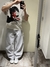 Jean Baggy Bordado "Flame" White en internet