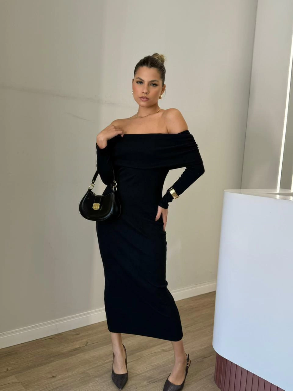 Vestido Ombro a Ombro Em RIbana